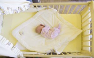 Die richtige Babymatratze ist wichtig für ein gesundes Schlafklima